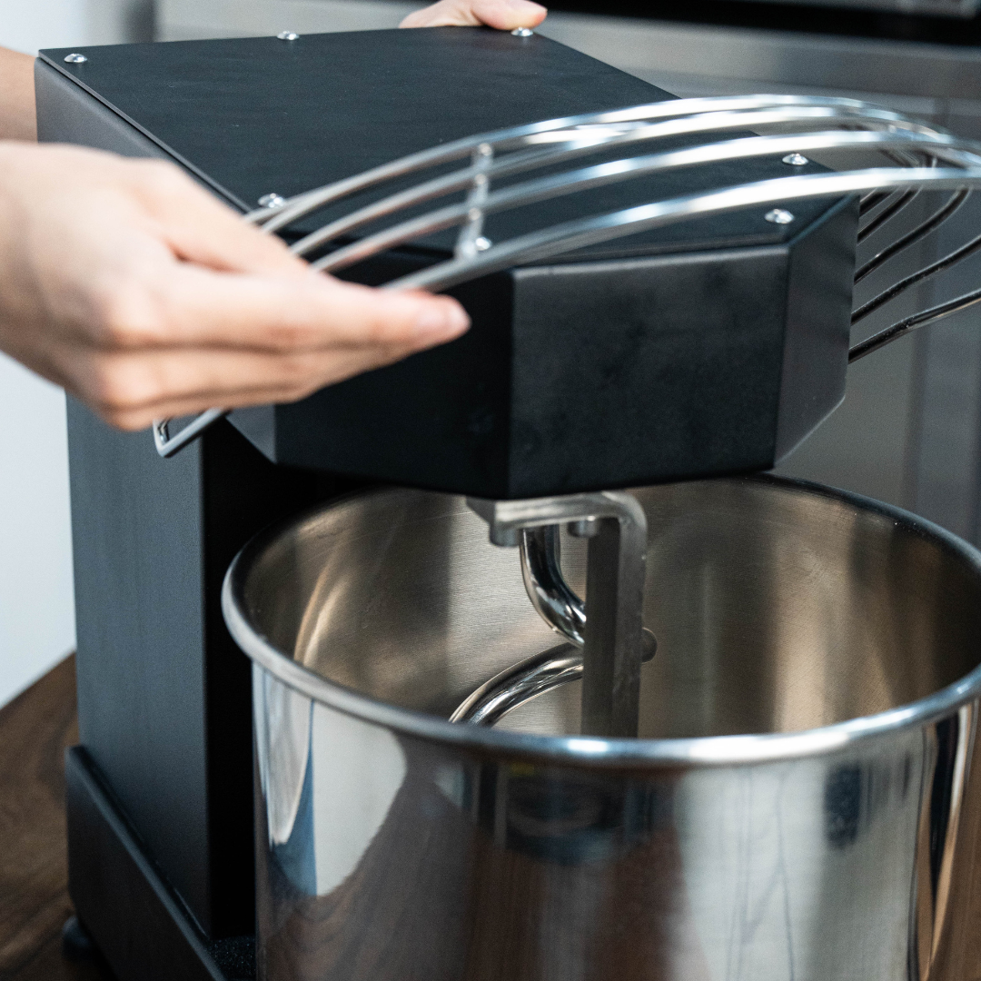 MyBaker spiral mixer bowl and safety guard