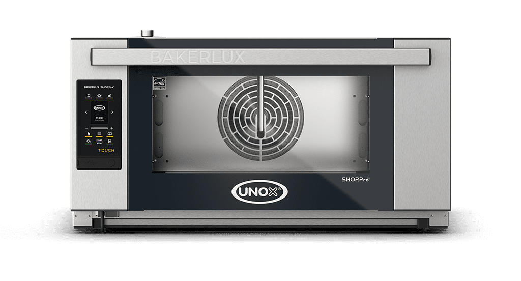 3 trays 600x400 Render of UNOX BAKERLUX SHOP.Pro™ TOUCH commercial convection with humidity oven XEFR-03EU-ETDV.