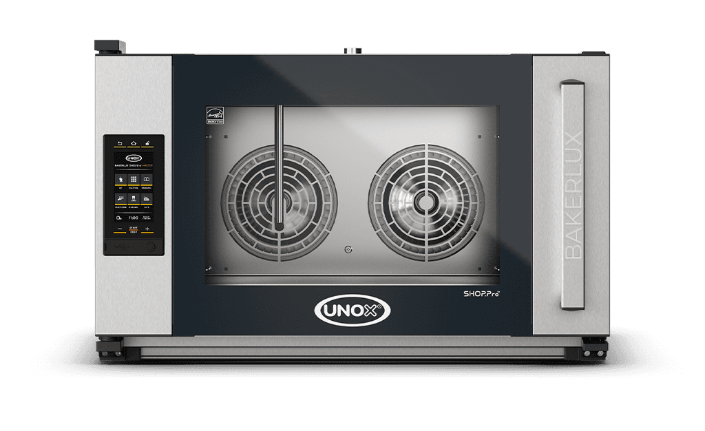 4 trays 600x400 Render of UNOX BAKERLUX SHOP.Pro™ MASTER commercial convection with humidity oven XEFR-04EU-EMRV.