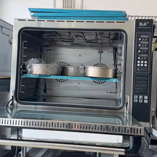 Bulli DSL-6A loaded with baking tins